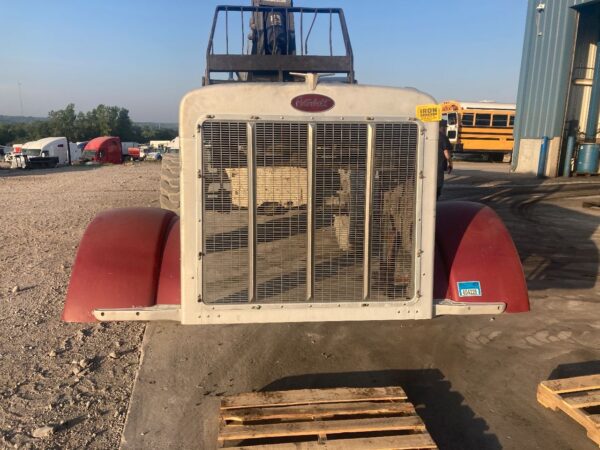Peterbilt 379 Red Hood