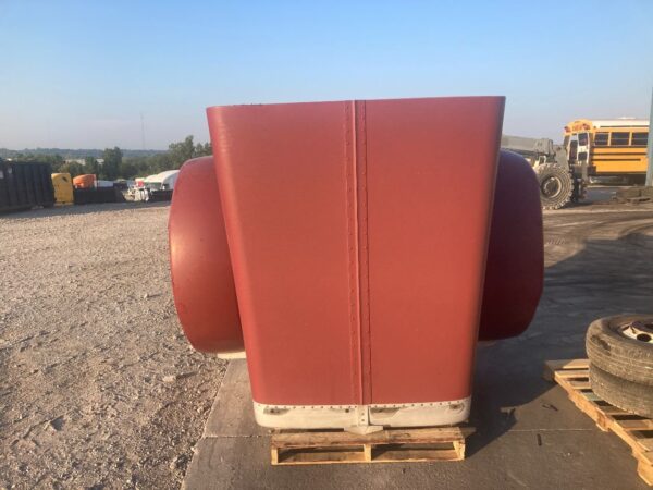 Peterbilt 379 Red Hood