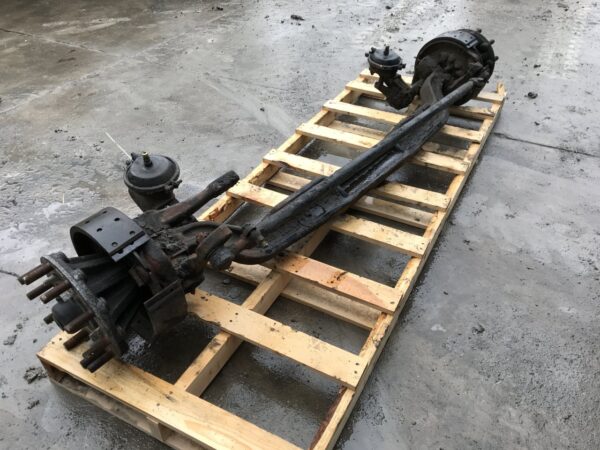 Eaton E-1202I Front Axle