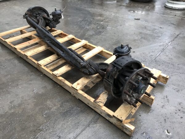 Eaton E-1202I Front Axle