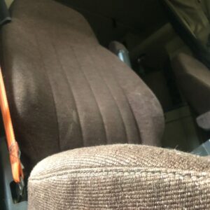 Peterbilt 579 Brown Cloth Air Ride Seat