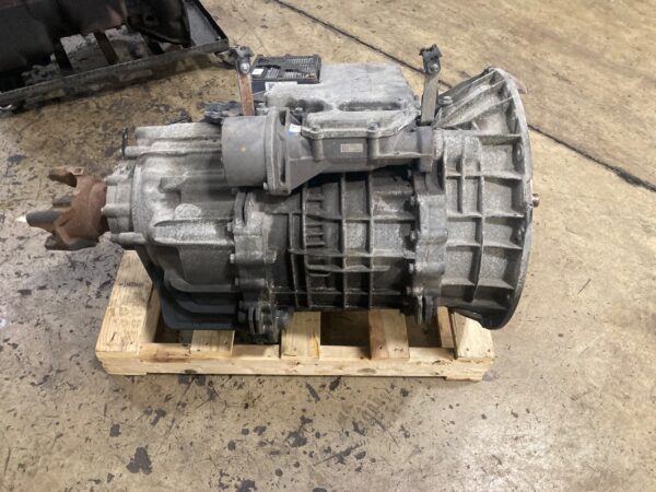 Paccar PO-16F112C Transmission