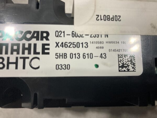 2018-2022 Peterbilt 579 Heater A/C Temperature Controls